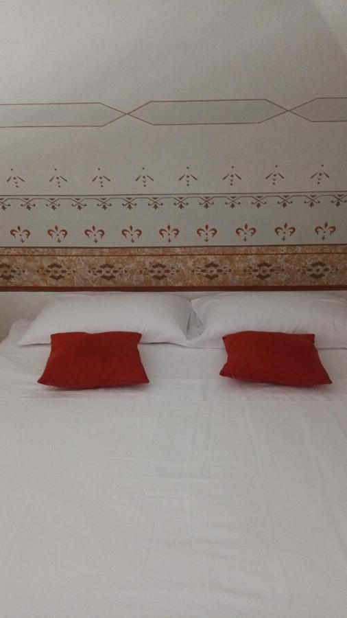 Visconti 89-Duplex Suite Bari Buitenkant foto